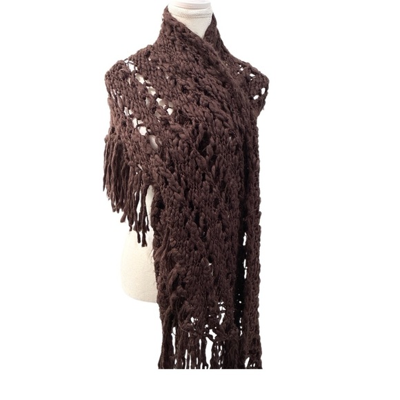 None Accessories - Chunky Brown Crochet Knit Wrap